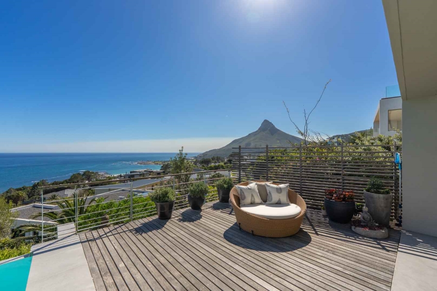 3 Bedroom Property for Sale in Camps Bay Western Cape